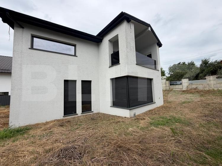 Casa individuala, 252 mp, teren, 800 mp, zona Burdujeni - 2