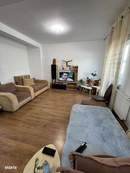 Casă cu 4 camere cu Teren 270 Mp în Central