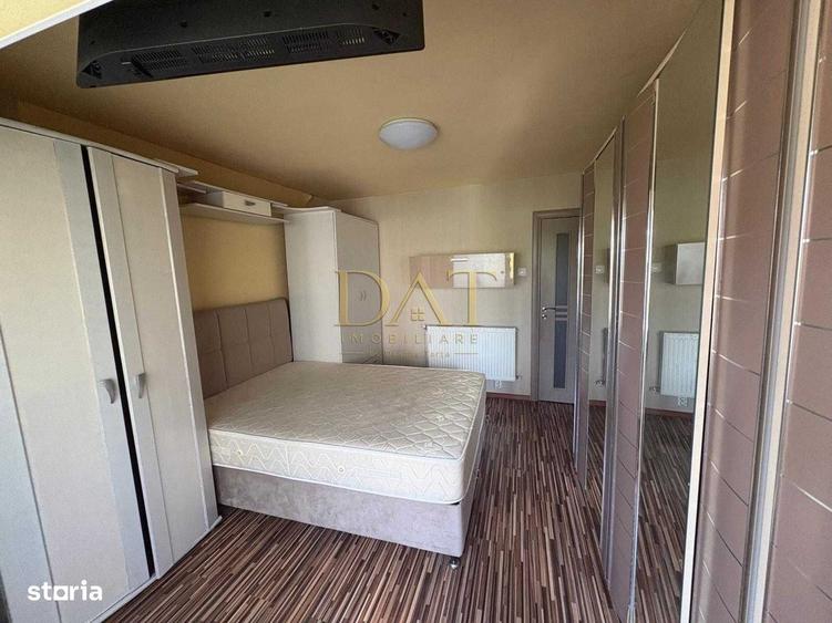 Apartament cu 3 camere decomandat în Între Lacuri