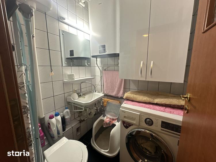 Apartament cu 3 camere în 13 Septembrie