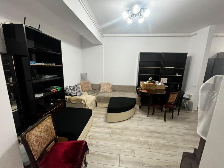 Apartament cu 2 camere decomandat în Militari