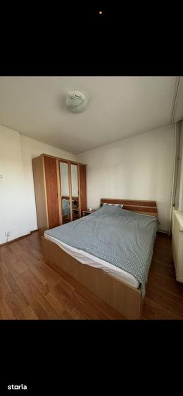 Apartament cu 3 camere în Militari