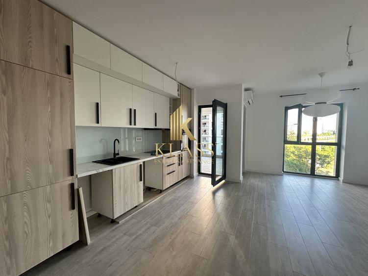 Apartament cu 3 camere semidecomandat, mobilat în P-ta Presei Libere