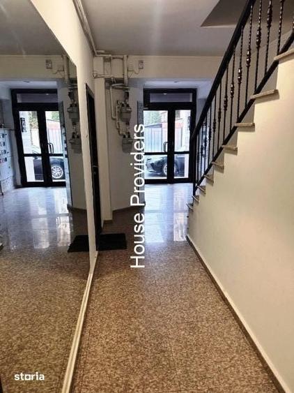 Apartament cu 3 camere decomandat în Grivița