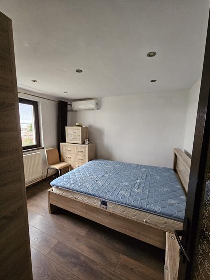 Apartament cu 2 camere decomandat în Băceni