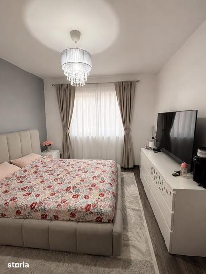 Apartament cu 3 camere decomandat în Rahova