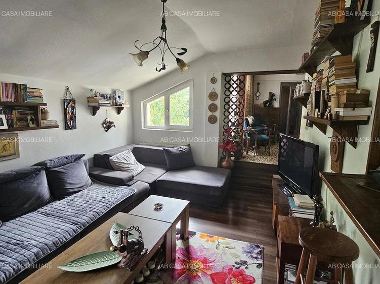 Casă cu 2 camere cu Teren 294 Mp în Lipovei