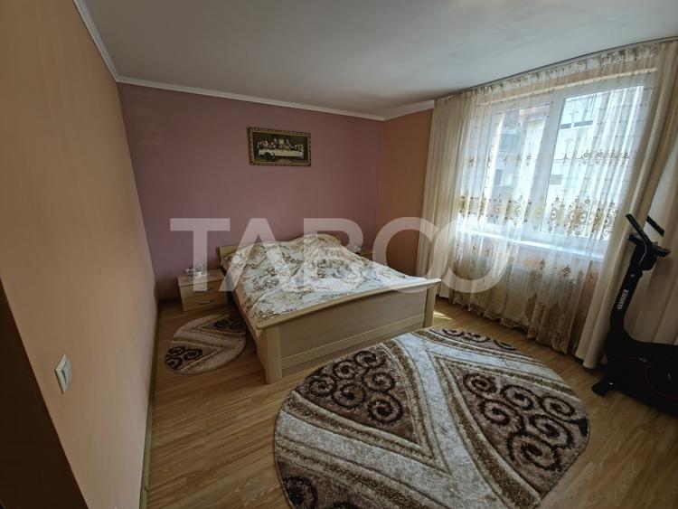 Apartament de vanzare 2 camere 73mpu 2 bai etaj intermediar Terezian - 1