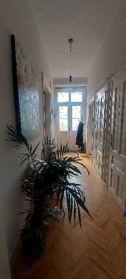 Apartament cu 3 camere decomandat în Elisabetin