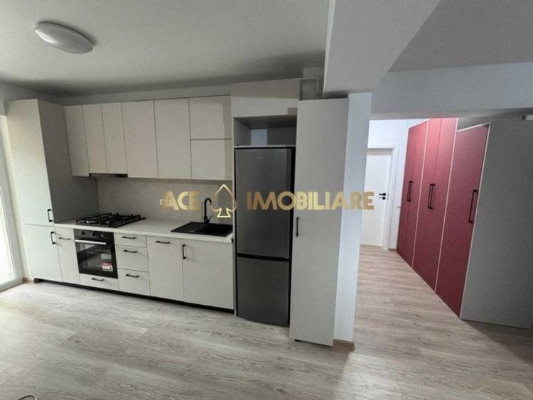 Apartament cu 3 camere decomandat, mobilat în Popești-Leordeni