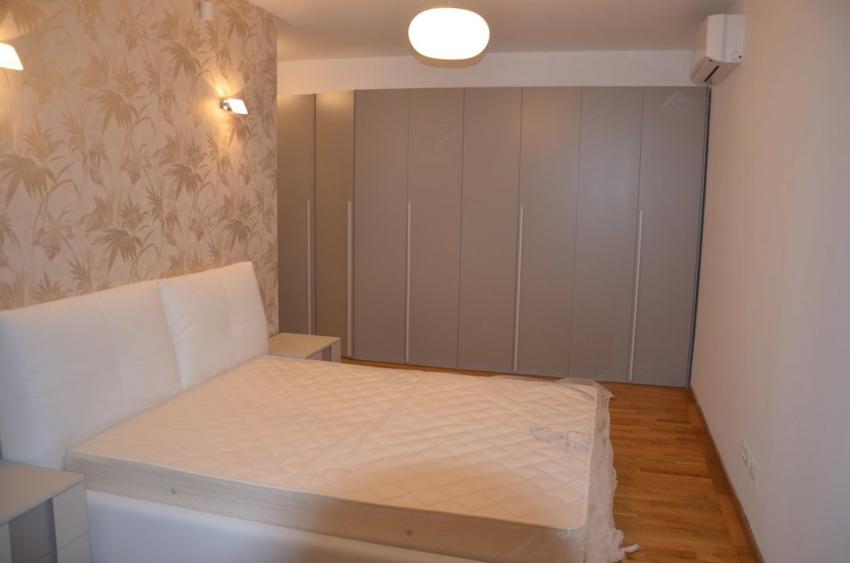 Apartament cu 3 camere decomandat, mobilat în Grădina Icoanei