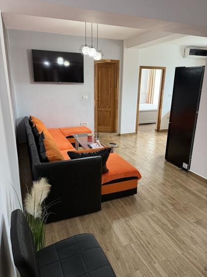 Apartament cu 3 camere în Spitalului