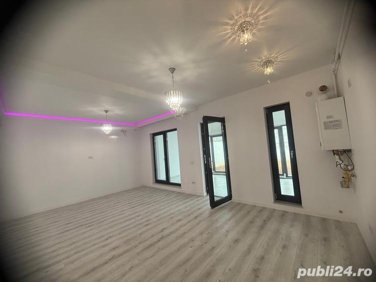 Casă cu 5 camere în Bariera Vâlcii