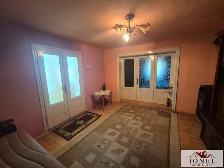 Casă individuală cu 3 camere cu Teren 700 Mp în Cricău
