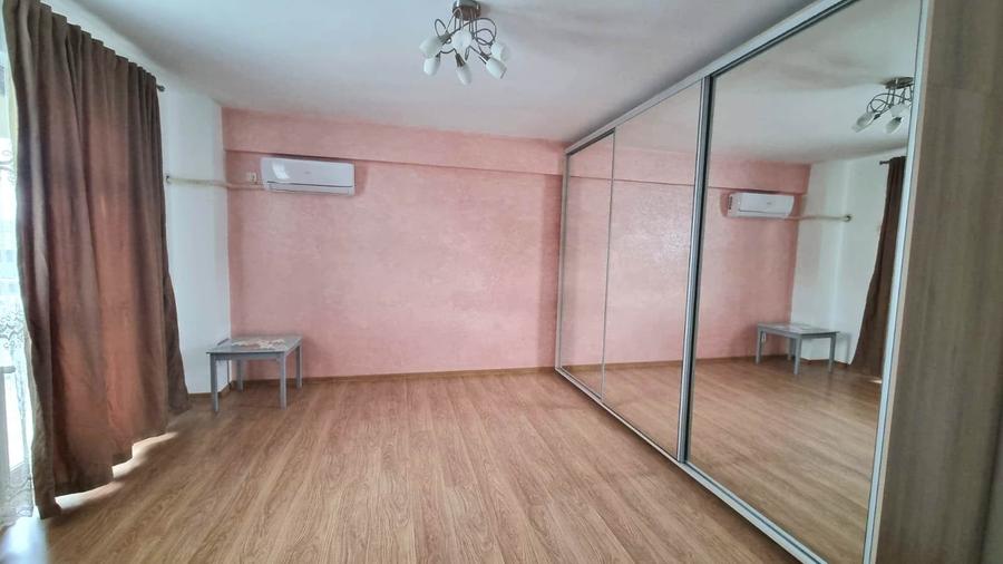 BUCIUM - POITIERS Apartament 2 camere decomandat, mobilat, INTABULAT - 1