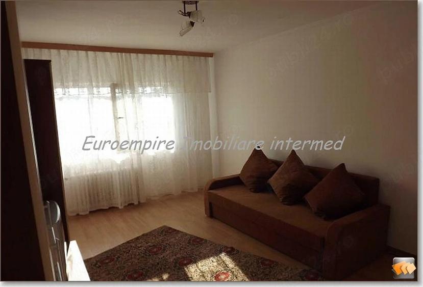 Apartament cu 2 camere decomandat, mobilat în Dacia