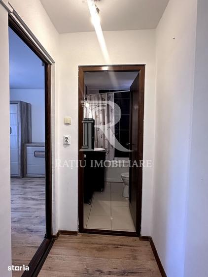 Apartament cu 3 camere în Decebal