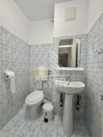 Apartament cu 3 camere decomandat, mobilat în Telegrafului