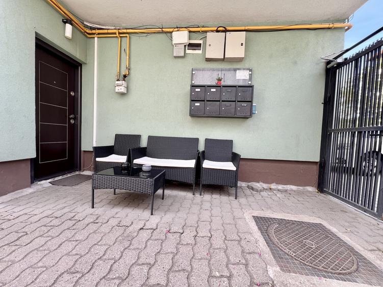 Apartament cu 2 camere decomandat, mobilat în Freidorf