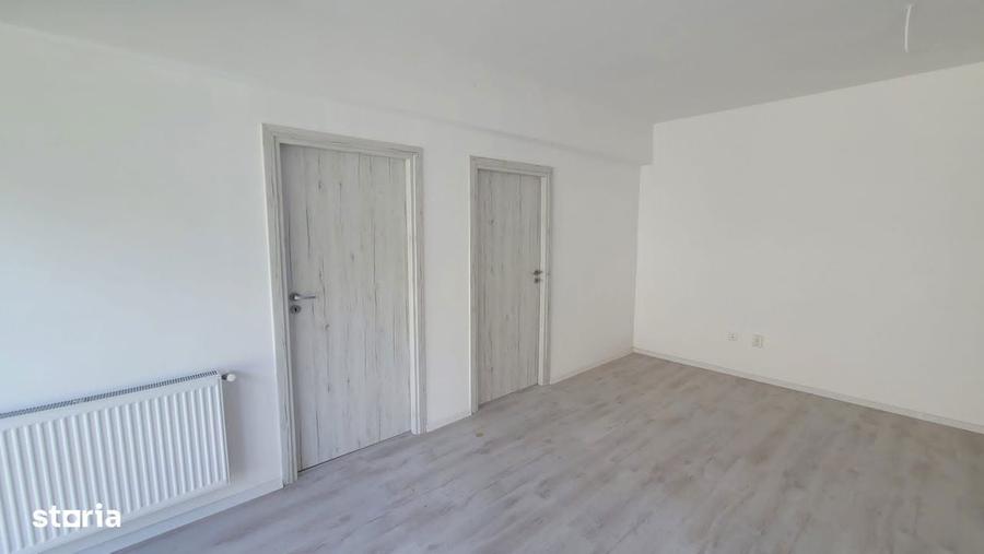 Casă cu 3 camere cu Teren 400 Mp în Domnești