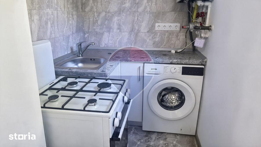 Apartament cu 2 camere nedecomandat în Central
