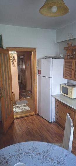 Apartament cu 3 camere decomandat în Decebal
