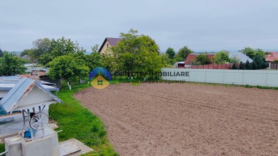 Casă individuală cu 4 camere cu Canalizare în Mărgineni
