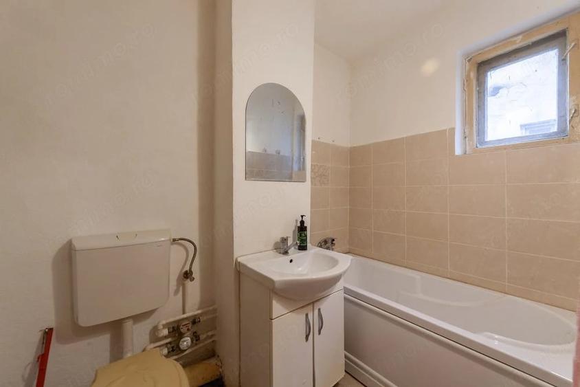 Apartament cu 3 camere decomandat în Războieni