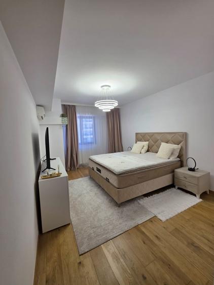 Apartament cu 3 camere decomandat, mobilat în Pipera