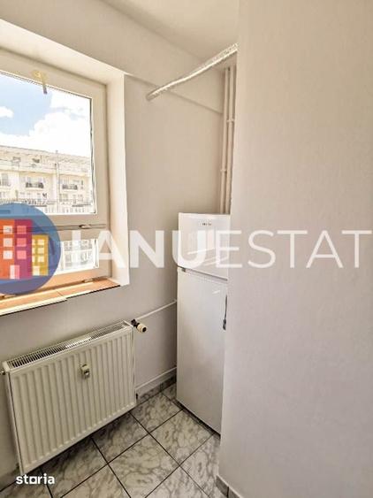 Garsonieră decomandată în Centrul Civic