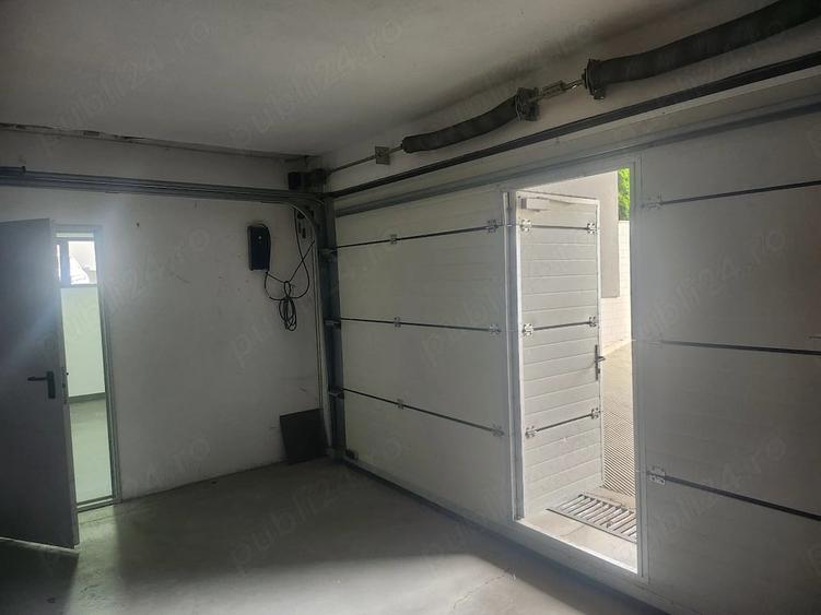 Spațiu comercial, de 27 mp, în Central