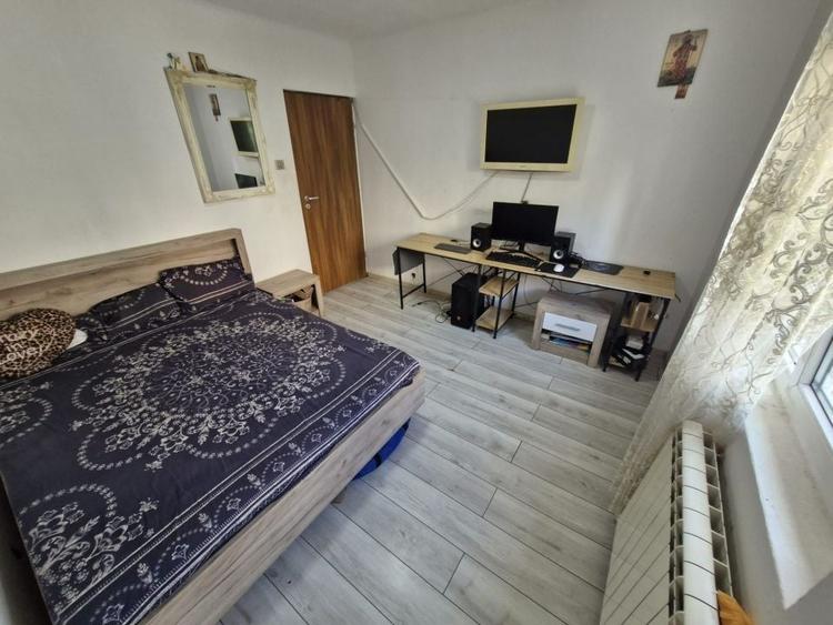 Apartament cu 3 camere decomandat, mobilat în Vitan Mall