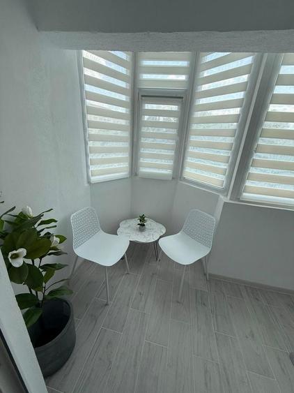 Apartament cu 2 camere decomandat în Exterior Vest
