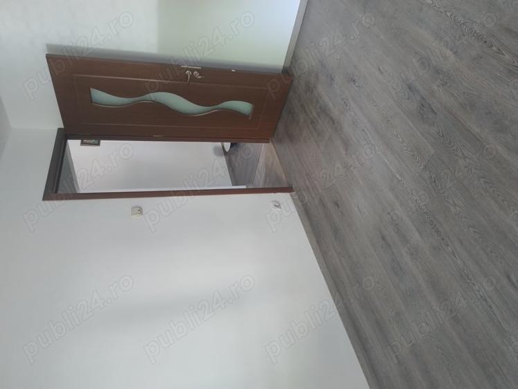 Apartament cu 2 camere semidecomandat în Ferentari