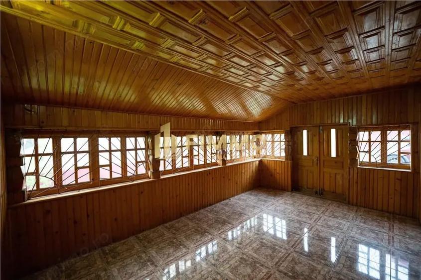 Casă cu Teren 1000 Mp în Obcini