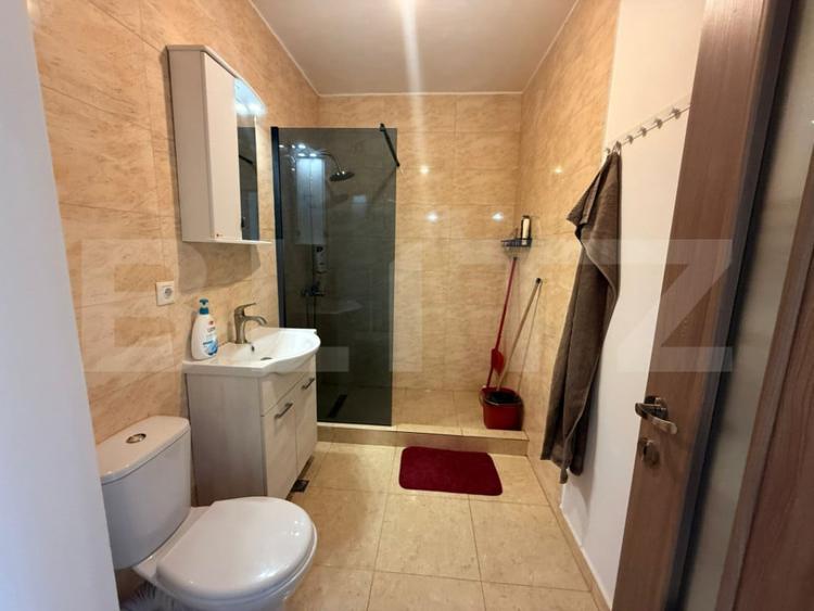 Apartament 2 camere, parcare, zona Terra - 2