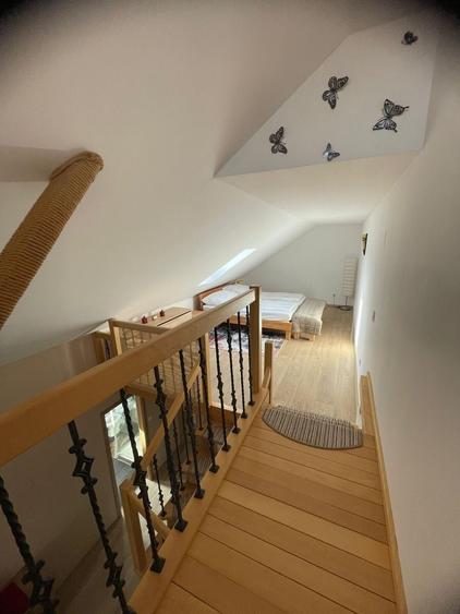 Apartament cu 3 camere, mobilat în Moșnița Nouă