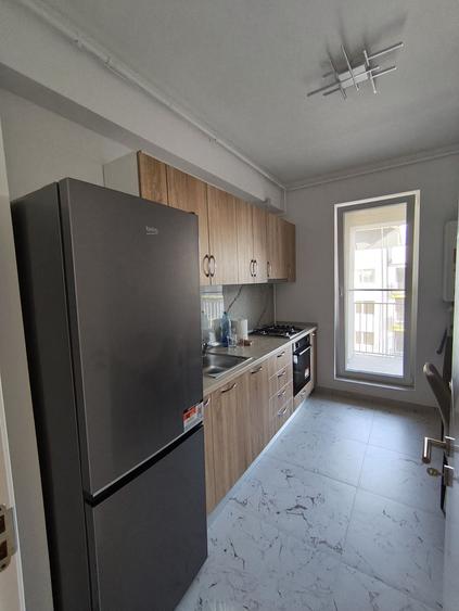 Apartament cu 2 camere decomandat în Prelungirea Ghencea