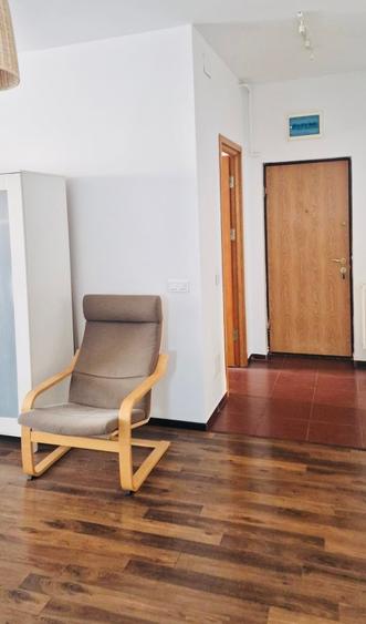 Apartament cu 2 camere semidecomandat în Mihai Bravu