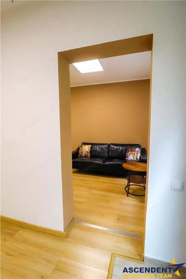 Apartament cu 2 camere decomandat în Central