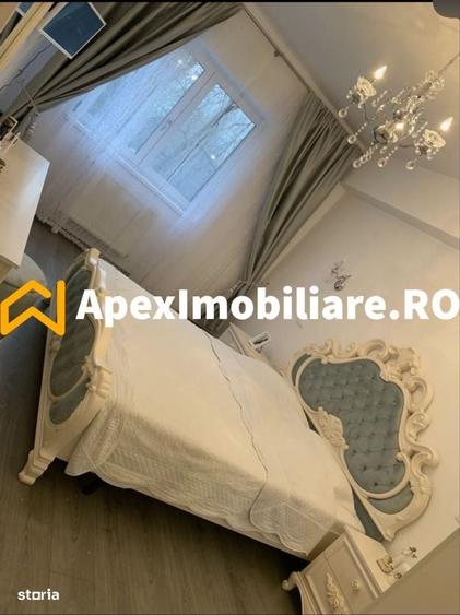 Apartament cu 3 camere decomandat în Decebal
