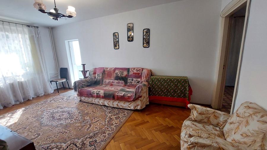 Apartament cu 4 camere în Chișinau