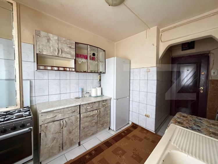 Apartament 2 camere, etaj 1, 37 mp, zona Micro III - 7