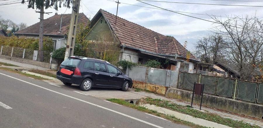 Casă cu 2 camere în Unirea