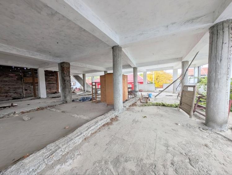 Spațiu comercial, de 500 mp, în Cornu de Jos (Cornu)