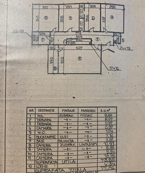 Apartament cu 4 camere decomandat în Titan