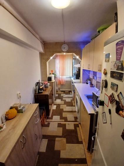 Garsonieră decomandată în Central