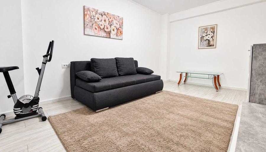 Apartament cu 2 camere decomandat în Bucium