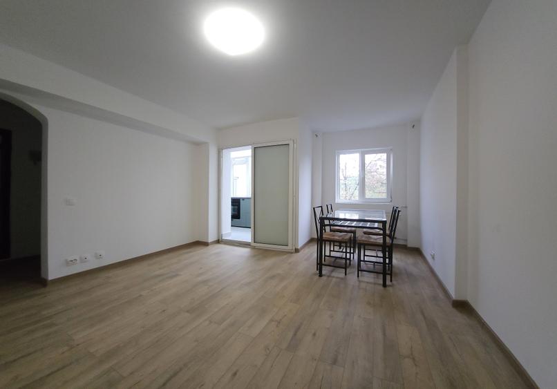 Garsonieră semidecomandată în Drumul Sării