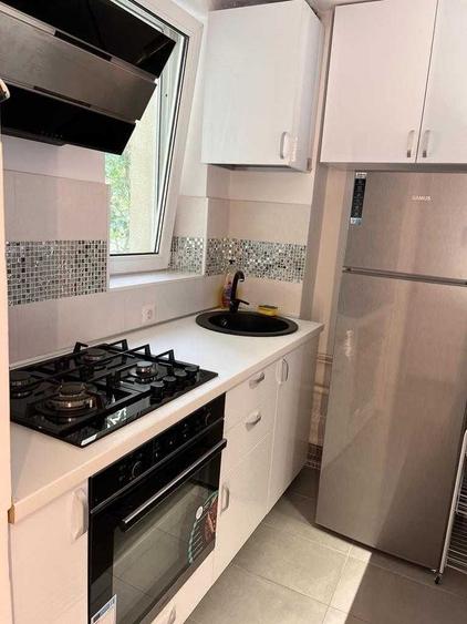 Apartament cu 2 camere decomandat, mobilat în Dorobanți
